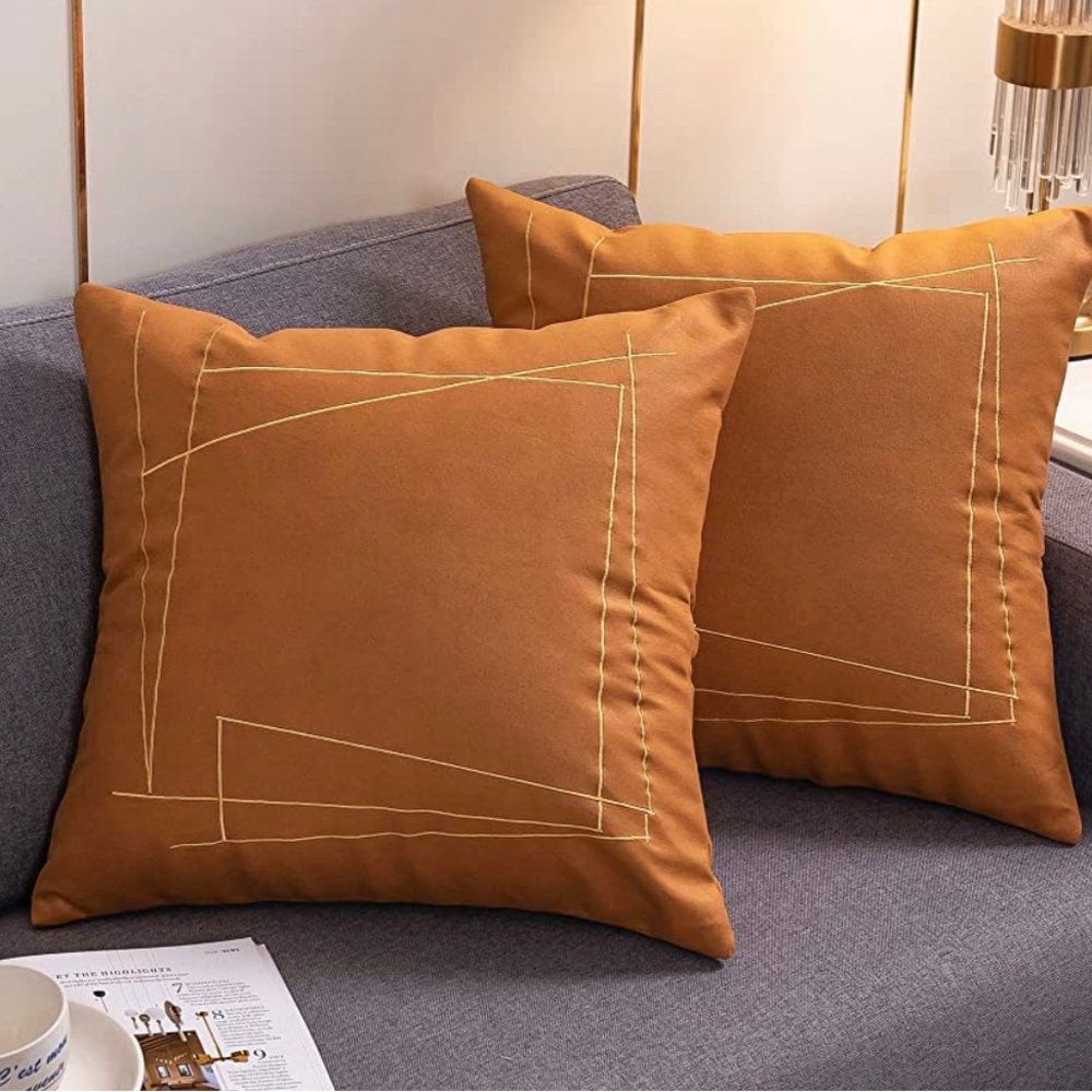 Lulumulberry decorative accent pillow
